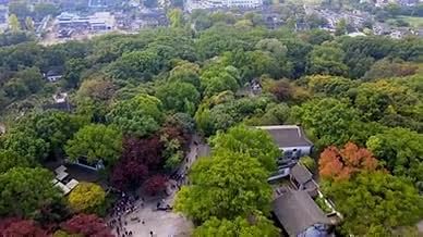 4k实拍初秋的江苏苏州拙政园视频的预览图